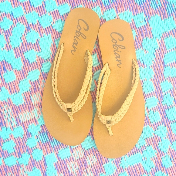 NEW!! Cobian Sandals - Picture 6 of 6